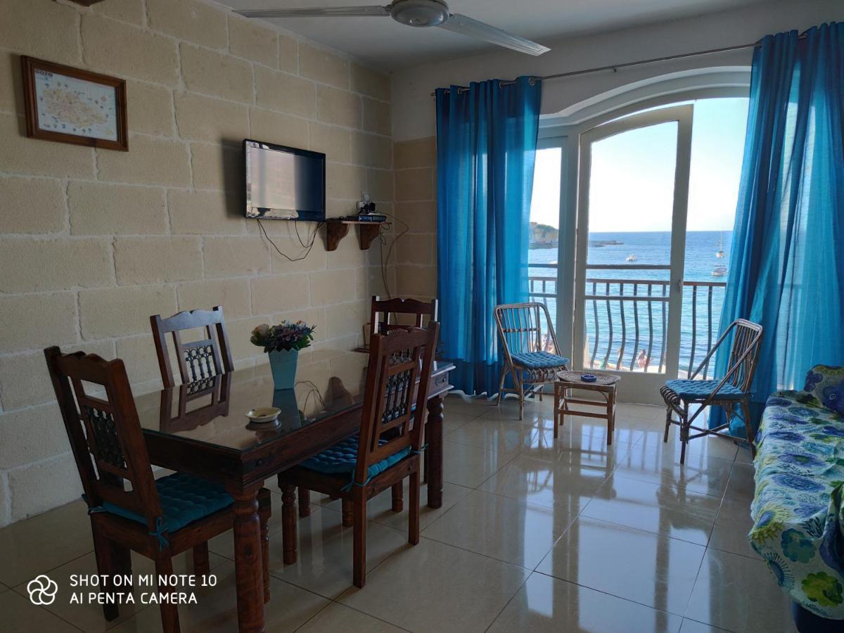 Seafront Two Bedroomed Apartment In มาร์ซาลฟอร์น ภายนอก รูปภาพ